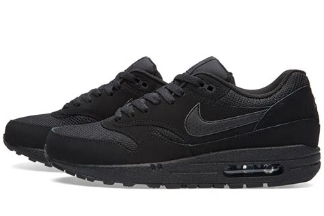 all black air max 1